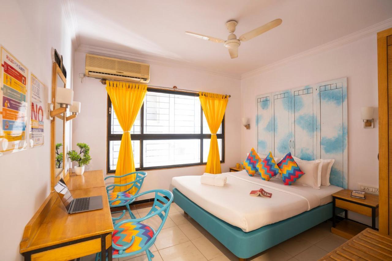 Gostops Bengaluru, Gandhi Nagar Majestic Zewnętrze zdjęcie